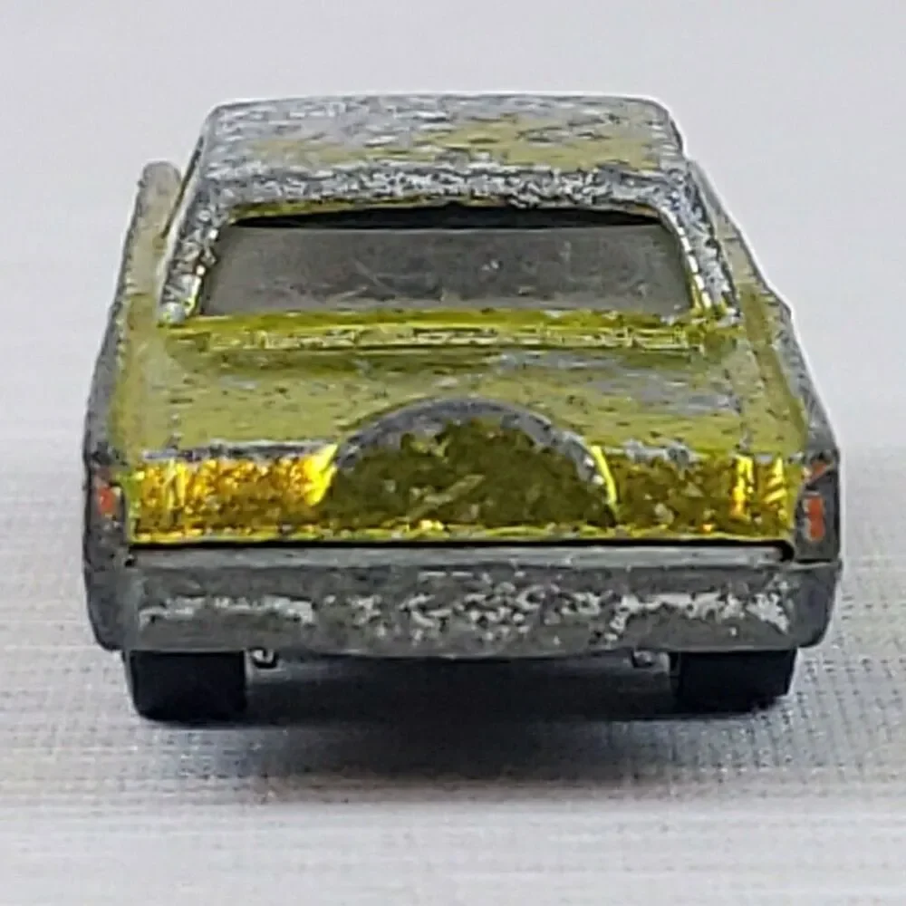 Mattel RedLine Hot Wheels Custom Continental Mark III Antifreeze Car Toy- Flaws